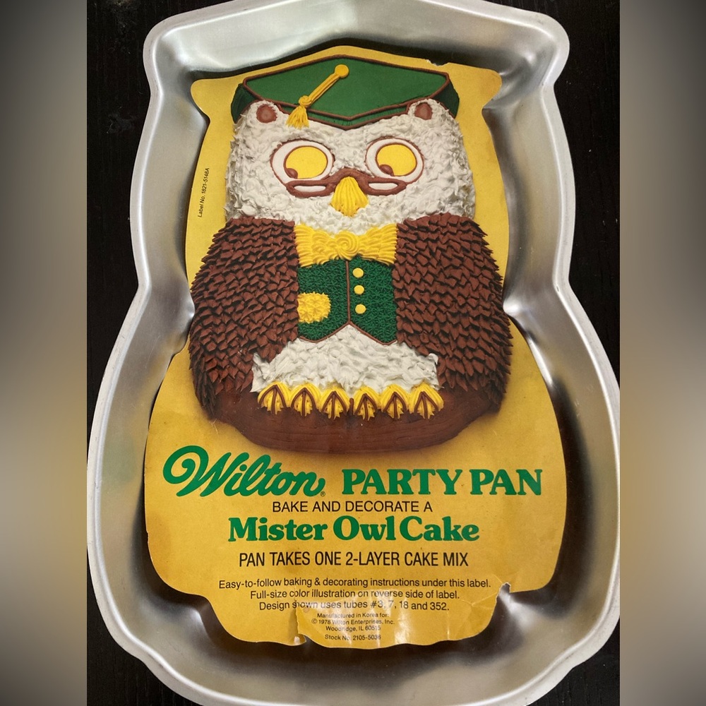 VINTAGE 1978 WILTON MR. OWL CAKE PAN